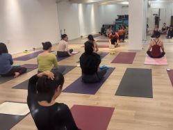 -无界瑜伽普拉提