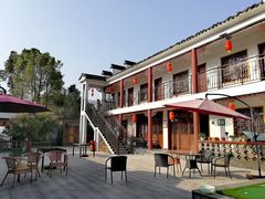 -龙湖东院农庄(乡间小路店)