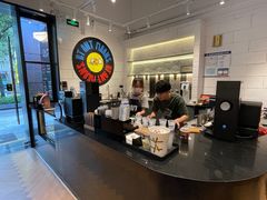 -Dogi&kiki Coffee(中心商务大厦店)