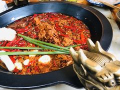 -黄潇洒老火锅(九眼桥宏济巷店)