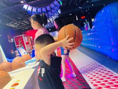 -VS SPORTS PARK运动玩乐园·团建·生日会(合生汇店)