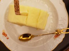 白玉卷-Me Coffee下午茶艺术空间