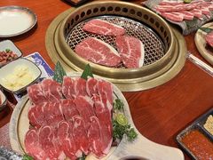 -喜牛烧肉酒场·黑金店(威高广场店)