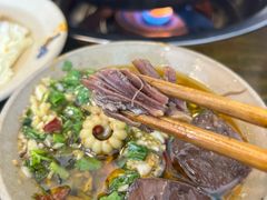 -黄潇洒老火锅(九眼桥宏济巷店)