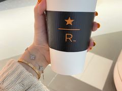 -星巴克臻选(杭州嘉里中心1F店)