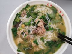 -文山荷鲜居(翠湖店)