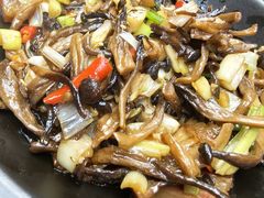 -云海肴·汽锅鸡·云南菜(天山百盛优客店)