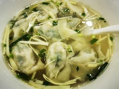 荠菜肉大馄饨-老盛兴·上海小笼汤包馆(武夷店)