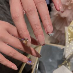-雪儿·YuKi美甲美睫皮肤管理Salon
