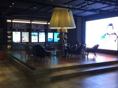 -CGV影城(滨江天街IMAX店)