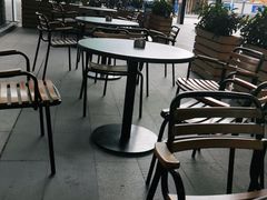 露天位-达美乐比萨(深圳广厦路店)