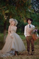 -易摄影婚纱摄影工作室