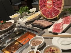 -海底捞火锅(中州万达店)