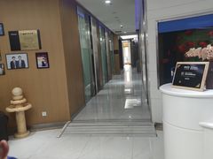 -雅悦齿科(顾村公园店)