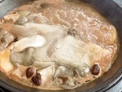 -冯校长老火锅(中联广场店)