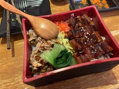 鳗鱼金枪鱼双拼饭-一井烧肉·活鳗·寿司(望京SOHO店)