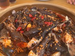 -土砂锅生态山庄·非遗砂锅雅鱼
