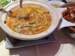-霄汉牛三鲜湖北砂锅菜(万松园2店)