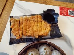 -馋三尺蟹粉小笼(人民广场店)