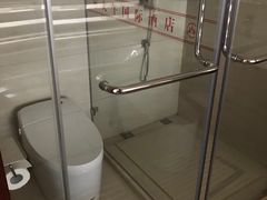 -兴芮温泉度假区