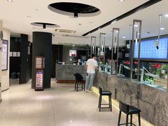 -亨得利钟表商店