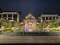 酒店大堂门口-清远熹乐谷温泉度假酒店
