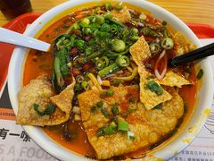 -螺小胖柳州螺蛳粉(钟楼总店)