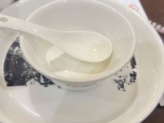 -东口码头·烧鸽子·鱼头泡饼·地方菜(金鹰悦城店)