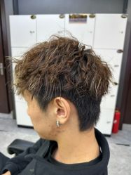 -藤野造型烫发染发