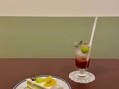 -HOLIDAY休日(后田垟巷店)