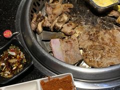 -木槿花韩式炭烤·熟成肉工坊(孙文东路店)