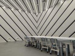 -奈尔宝·儿童乐园·亲子餐厅(华采天地店)