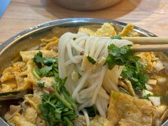 -柳州肥姨妈大骨螺蛳粉(沙河店)
