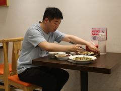 -阿毛饭店(和义路店)