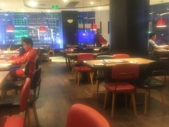 大堂-必胜客(华南摩尔店)