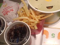 -麦当劳(得来速店)