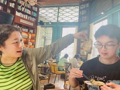 -蚝堡·生蚝海鲜烧烤物种起源•海肠捞饭(刘公岛店)