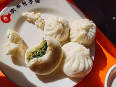 猪肉荠菜包-庆丰包子铺(天桥店)