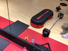 -超级猩猩健身·私教(上海体育场店)