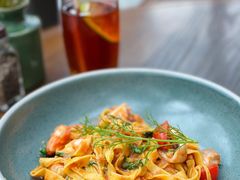 渔夫海鲜番茄宽面加焗烤大虾-夏朵餐厅(丁香店)