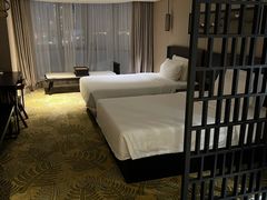 -深圳罗湖东门步行街亚朵X酒店