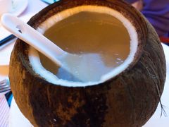 椰子炖乌鸡汤-博林圣海伦酒店-LA VILLA自助西餐厅(华侨城店)