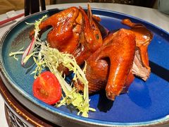 玻璃脆皮乳鸽皇-新雅(丰盛里店)