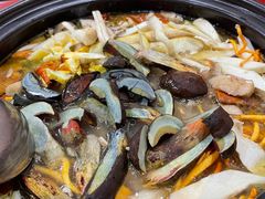 -菌之家·专业纯野生菌火锅·特色炒菌