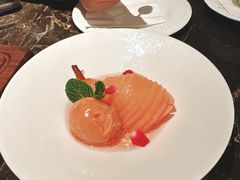 -LESCEDARS Brasserie Bistro香柏树