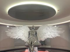 -涨巢·潮玩水疗局