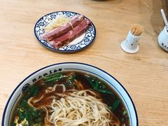 -镇南锅盖面馆(解放路店)