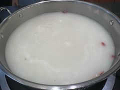 -牛牛和牛海鲜粥底火锅(长虹国际城店)