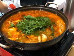 部队火锅-山海珍味韩国料理(奥城店)