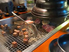 -肉甲韩国木炭烤肉(新壹街1店)